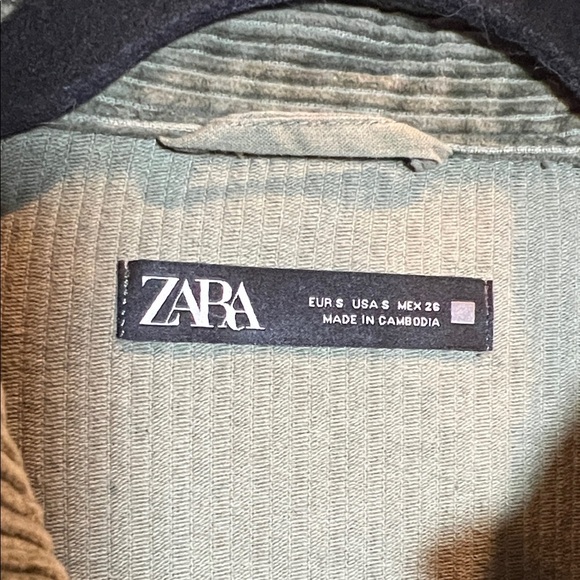 Zara Utility Corduroy Green Oversized Button Down Jacket Raw Hem Small - Picture 2 of 8